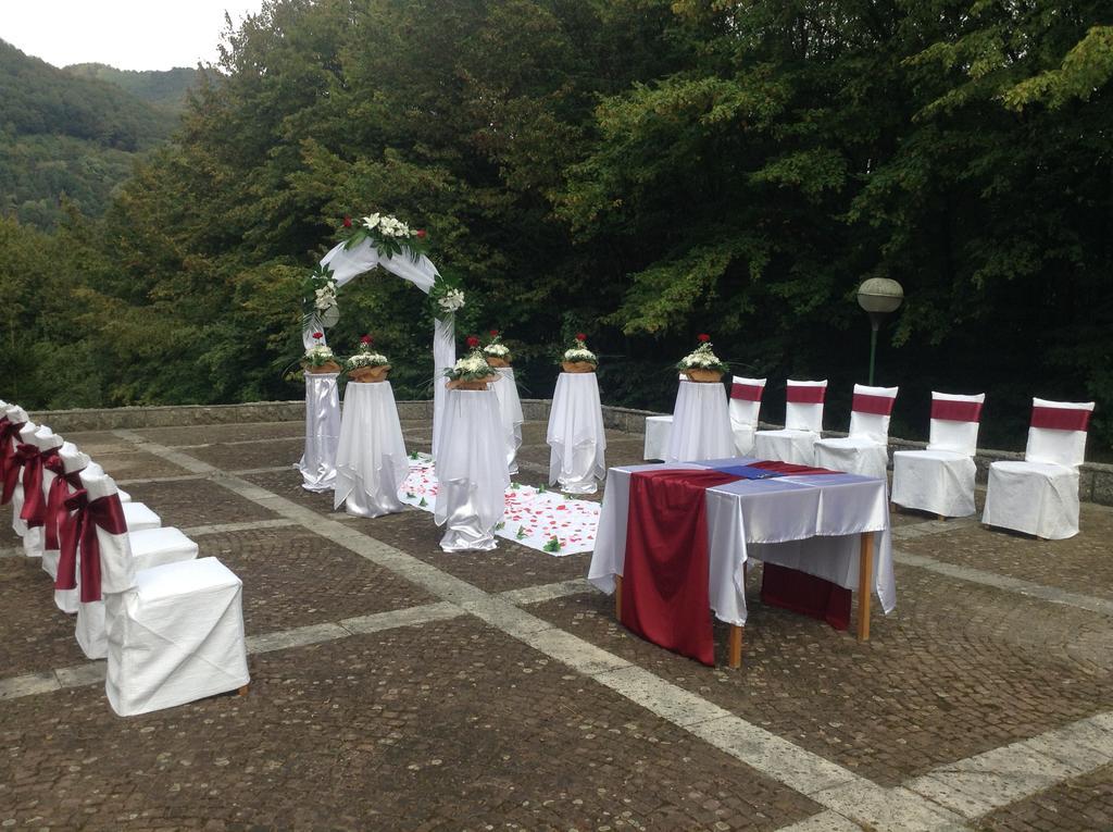 Park Hotel Ribaritsa Bagian luar foto