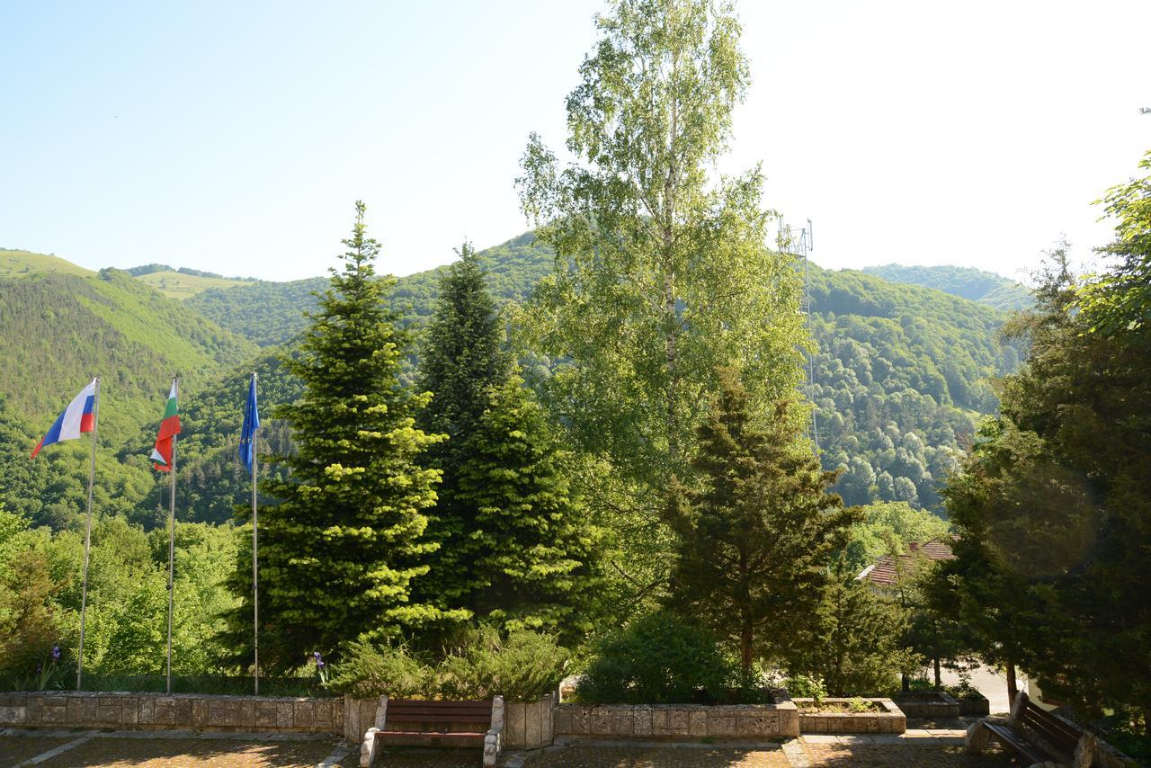Park Hotel Ribaritsa Bagian luar foto